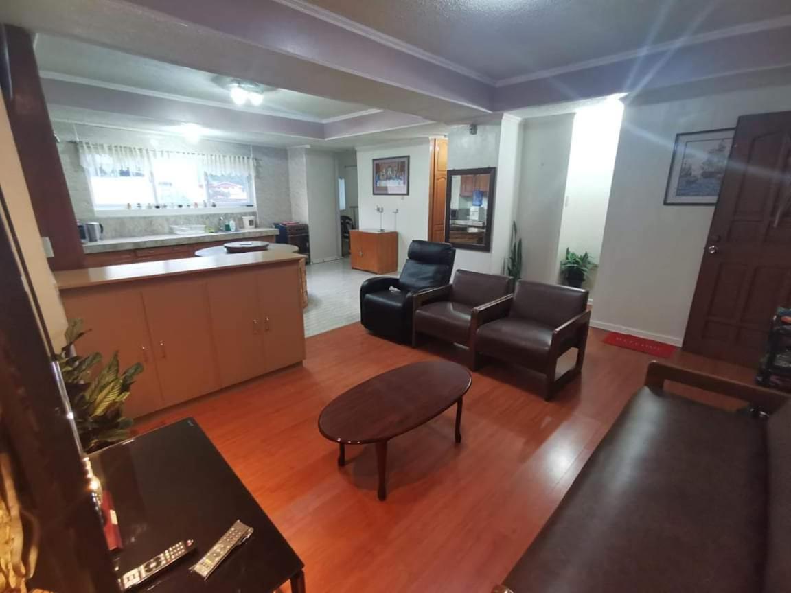 Comfy Dwelling Appartement Baguio City Buitenkant foto