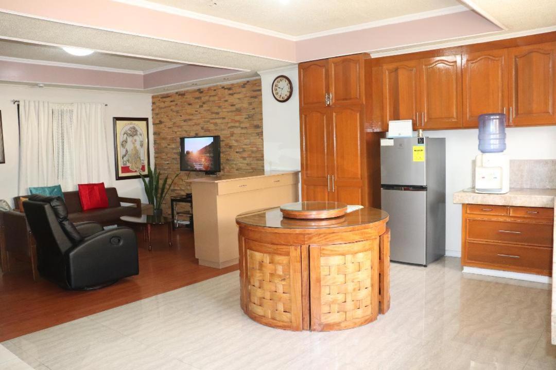 Comfy Dwelling Appartement Baguio City Buitenkant foto